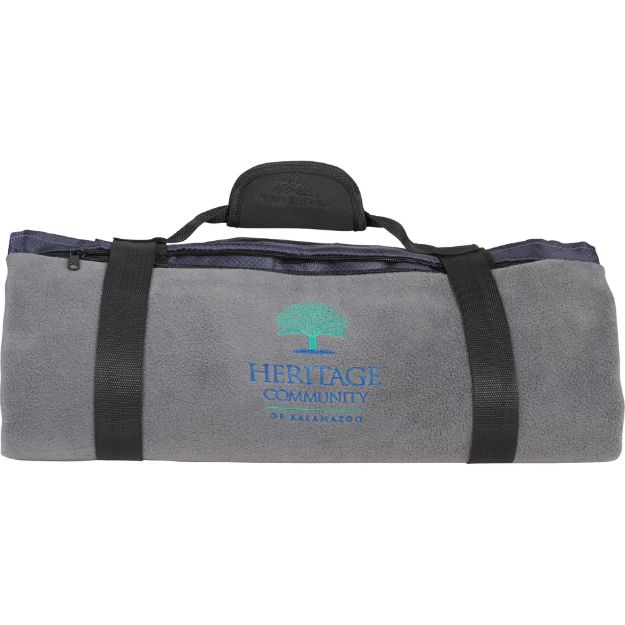 High Sierra Picnic Blanket Oversize with Embroidery